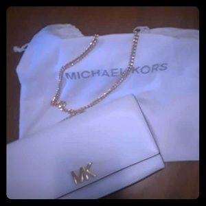 Michael kors Clutch